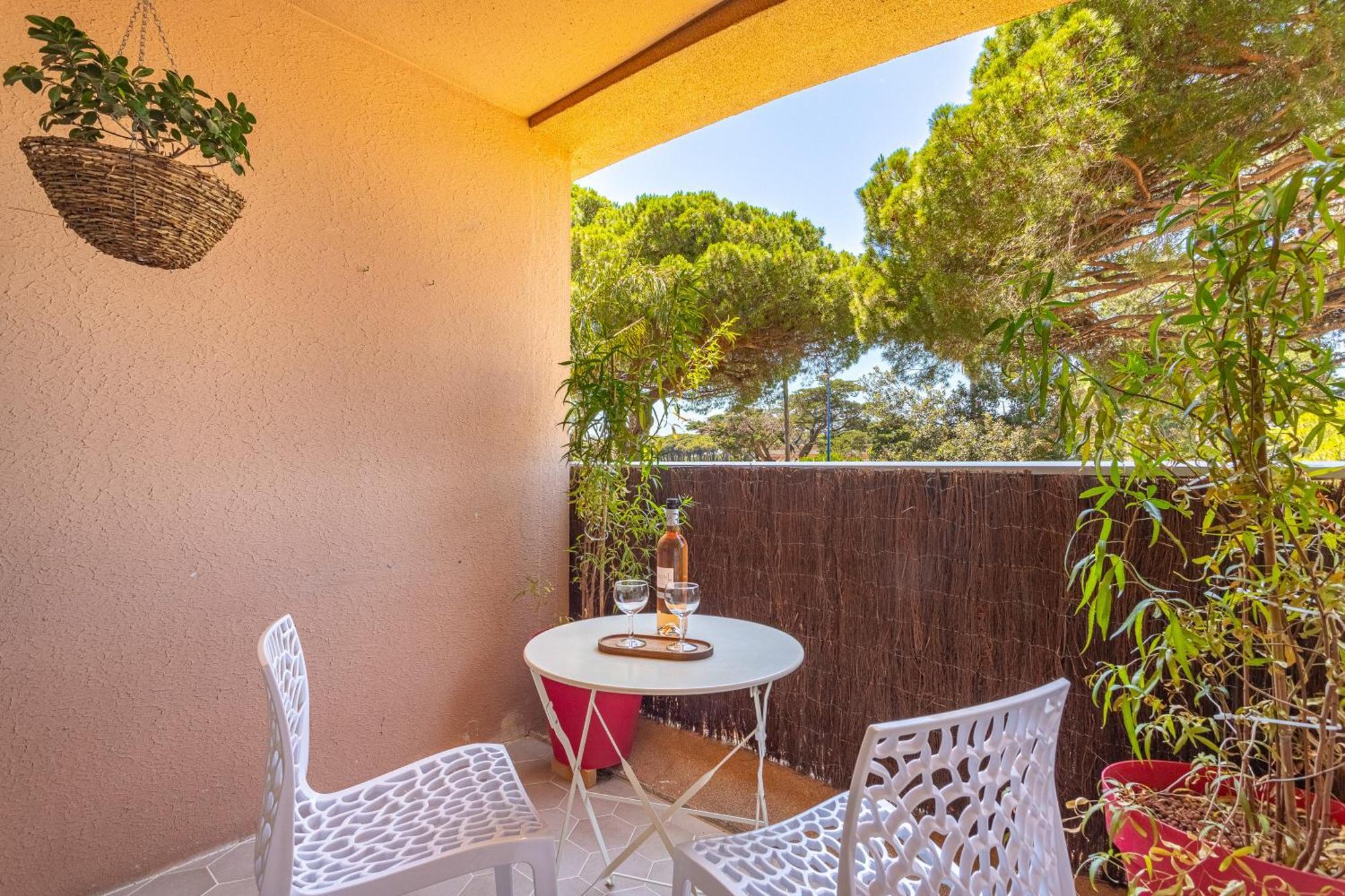 La Cigale Varoise - Hyeres La Plage Bagian luar foto